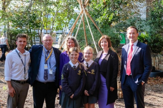 Bridget Phillipson visits Kings Park Academy forest school